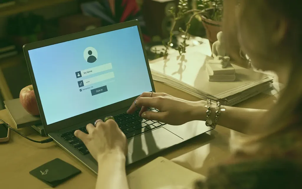 WP Admin/Login expuesto en WordPress: riesgo real, verificación y cierre seguro