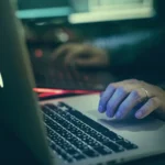 XML-RPC accesible (200) en WordPress: riesgos y mitigación con WAF y rate limiting